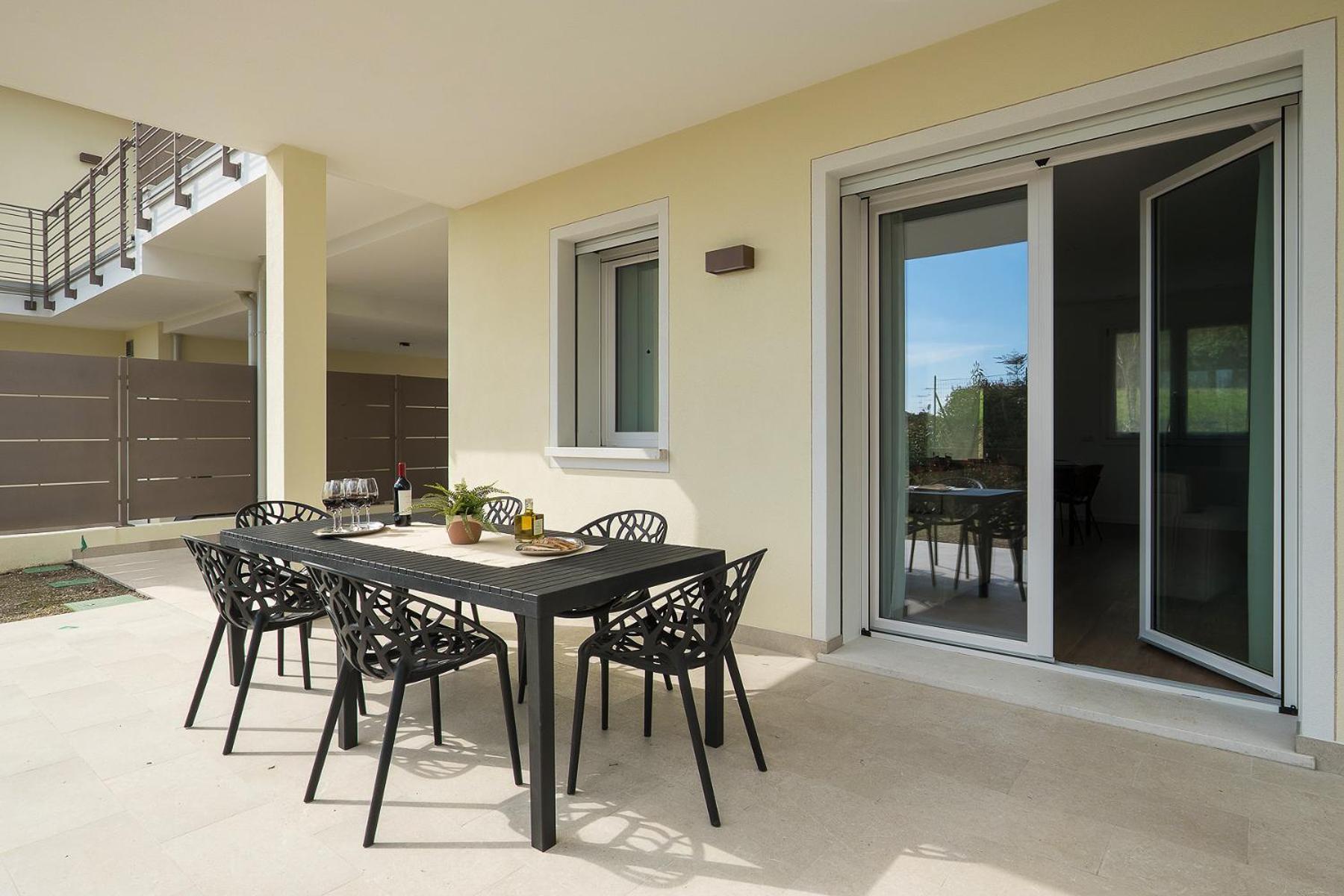 Luxury Villas Gardenia With Private Pool Padenghe sul Garda Exterior photo